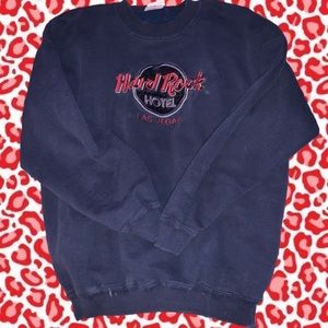 super cute vintage hard rock hotel sweatshirt